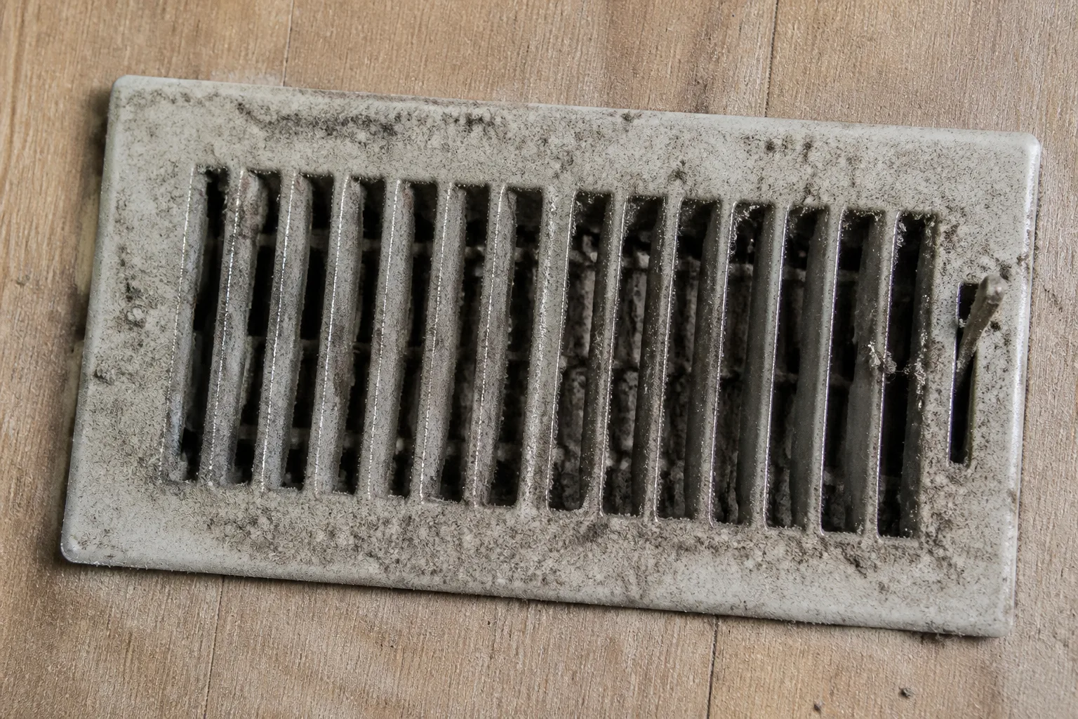 Air duct cleaning before and after